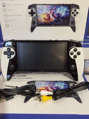 Handheld X9 Gaming Console 5.5 inch Screen- Supports TF Card Expansion